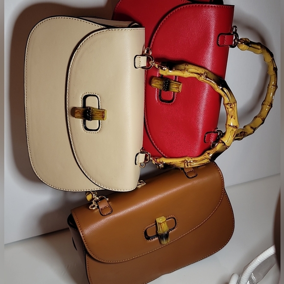 Handbags - Picture 1 of 12